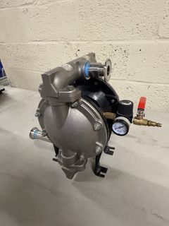 Air-Operated Double Diaphragm Pump W/Gauge - Image 4