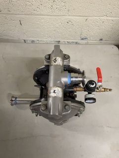 Air-Operated Double Diaphragm Pump W/Gauge - Image 5