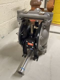 Air-Operated Double Diaphragm Pump W/Gauge - Image 6