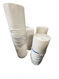 Plastic Buckets w/Lids - Image 1