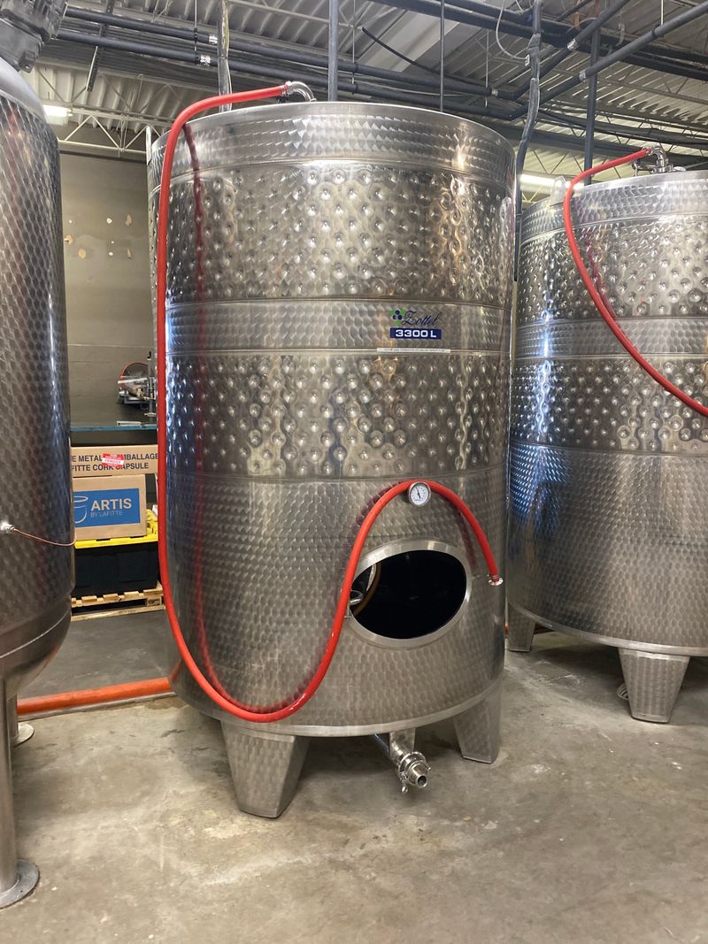 Fermentation Tank #1, 872 Gal - Image 1