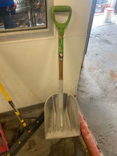 Warehouse Cleaning Tools - Image 3