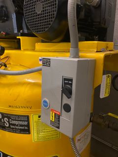 Industrial Vertical Air Compressor, 120 Gallon - Image 11