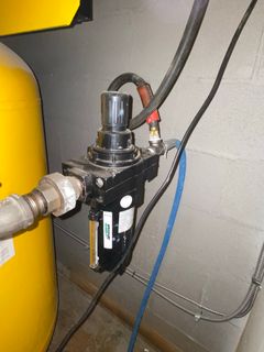 Industrial Vertical Air Compressor, 120 Gallon - Image 12