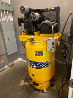 Industrial Vertical Air Compressor, 120 Gallon - Image 3