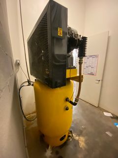 Industrial Vertical Air Compressor, 120 Gallon - Image 8