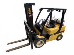 Propane Forklift - Image 1