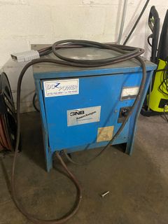 Electric Forklift with Charger - Image 19