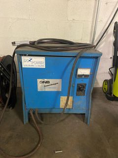 Electric Forklift with Charger - Image 21