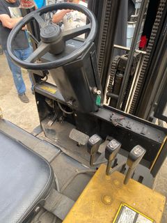 Electric Forklift with Charger - Image 7