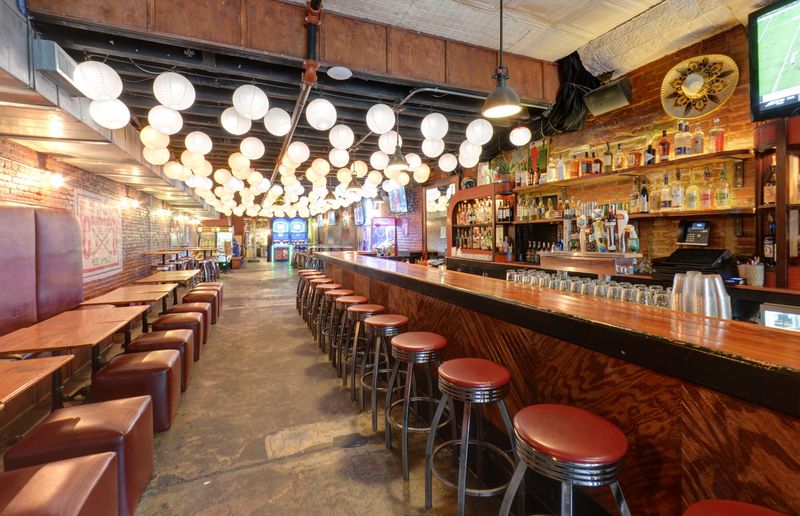 Restaurant, Decor, Patio Furnishings, & Collectible Signage Auction. Washington, DC banner