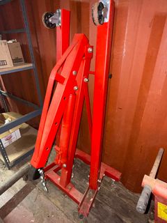 2-Ton Folding Hydraulic Engine Hoist - Image 3