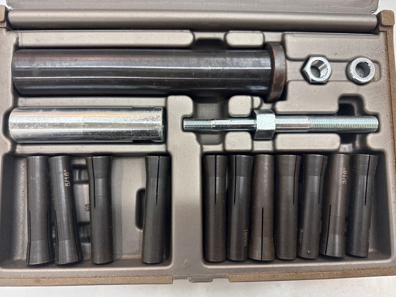 Master Dowel Pin Puller - Image 1