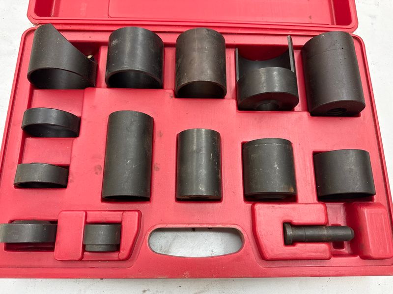 Master Ball Joint Adapter Set - Image 1