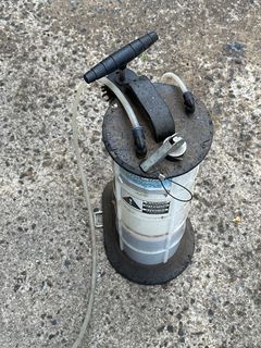 Fluid evacuator - Image 4