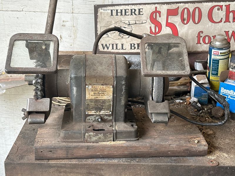 Bench Grinder - Image 1