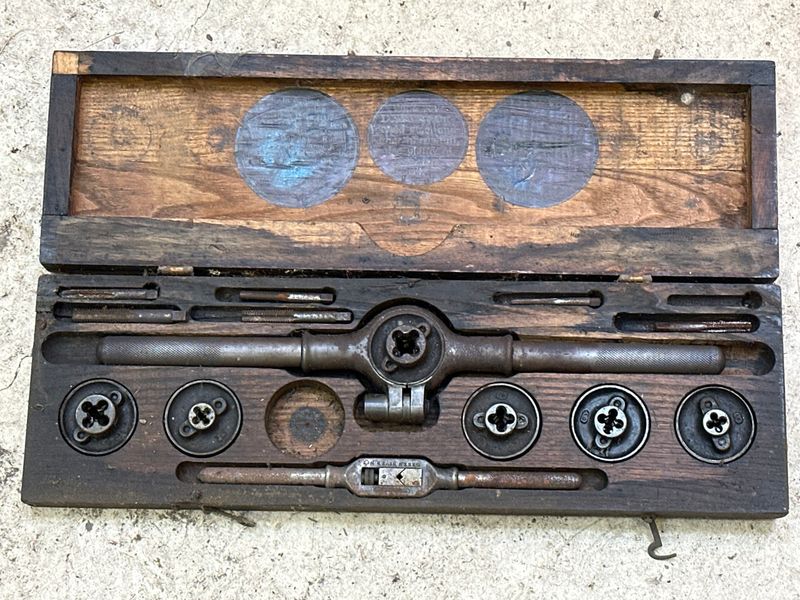Tap and die - Image 1