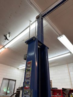 Eagle Two-Post Car Lift - Image 7