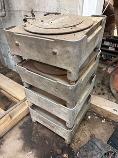 Portable floor stands - Image 3