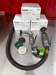 Pneumatic Angle Headed Gasket Remover - Image 1