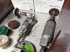 Pneumatic Angle Headed Gasket Remover - Image 2