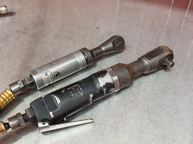 Ingersoll Rand Model 104 1/4 inch Drive Pneumatic Ratchet Wrench - Image 1