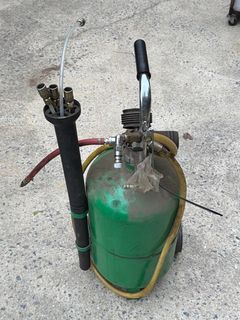 Fluid/Oil Extractor - Image 2