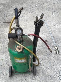 Fluid/Oil Extractor - Image 4