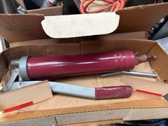 Grease Gun - Image 2