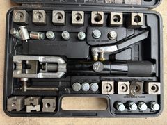 Universal Hydraulic Flaring Tool Set - Image 2