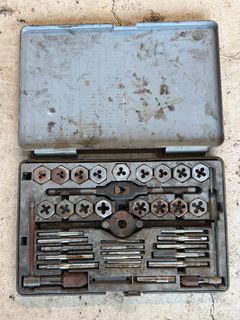 Tap and Die Set  - Image 1