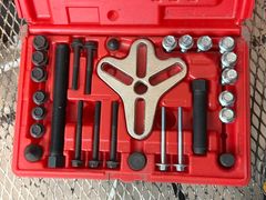 Bolt Grip Set - Image 2