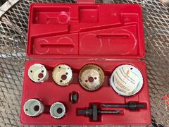 Hole Saw Set - Image 1