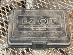 EZ Off - Image 3