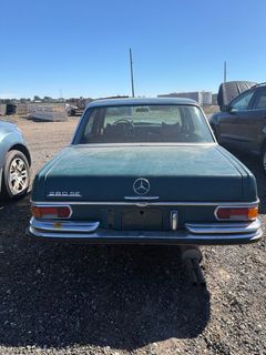 1969 Mercedes Benz 280 SE - Image 4