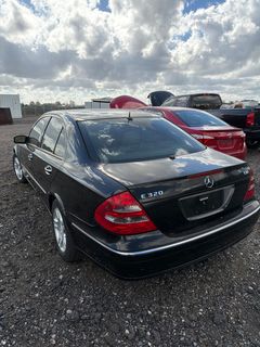 2005 Mercedes E320 CDI - Image 3