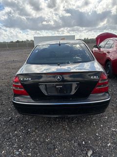 2005 Mercedes E320 CDI - Image 4