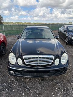 2005 Mercedes E320 CDI - Image 8