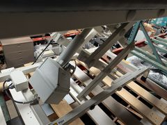 Huntleigh Akron Medical Exam Table - Image 5