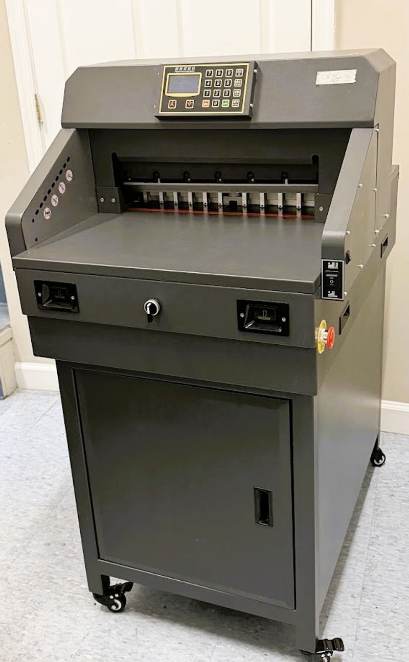 Paper Cutter - Image 1