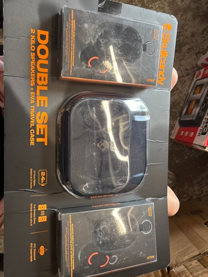 speakers