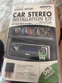 car stereo  - Image 1