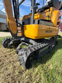QK20R Mini Excavator Hydraulic Thumb - Image 8