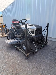 Murray riding lawn mower - Image 4