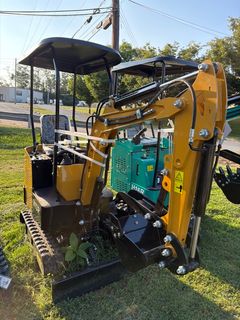 H13R Mini Excavator  - Image 6