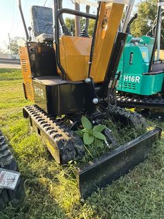 H13R Mini Excavator  - Image 5