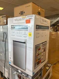 Vissani 4.4 cu. ft. Mini Refrigerator in Stainless Look with 7-Door Racks, Glass Shelves, and Energy Efficiency MDAR44SS5 - Image 6