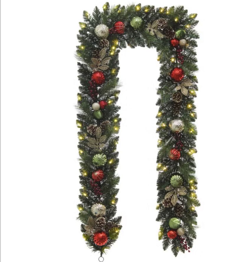 CGH2.74 m ( 9 ft.) Pre-Lit Holiday Arti�cial Garland - Image 1