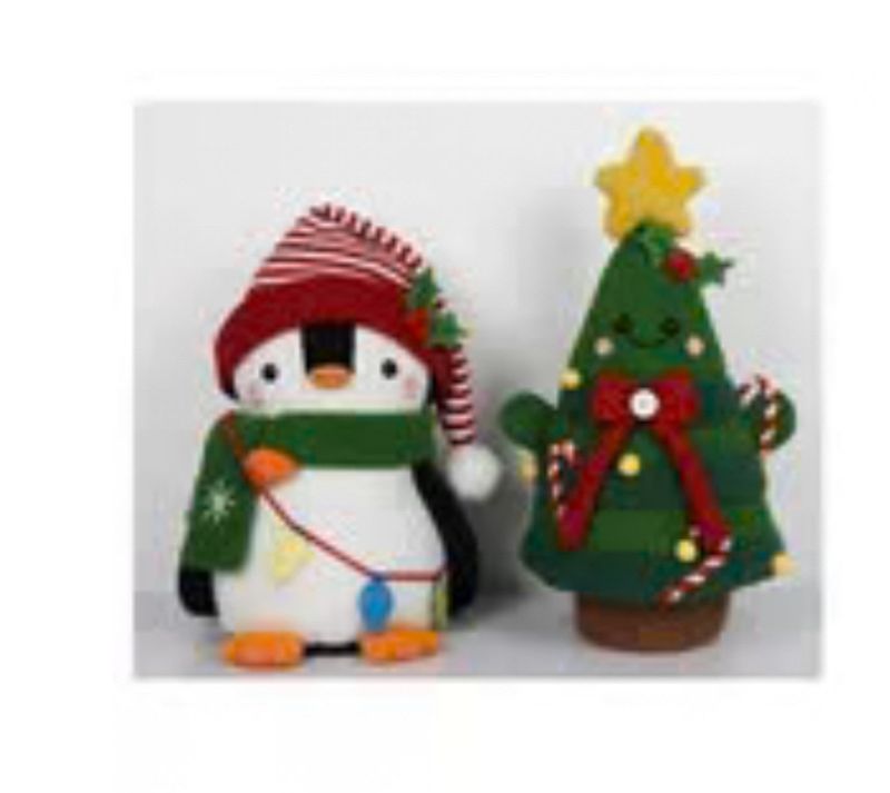 Christmas Knit Characters Assortment- Set Of 2 - Image 1