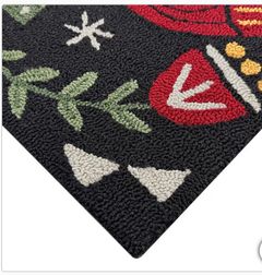 DevgiriHoliday Hooked Accent Rug, 22� x 38� - Image 3